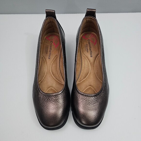 Comfortiva Dillon Loafer Womens 8 Metallic Pewter Slip On Wedge Work Travel - Picture 4 of 13